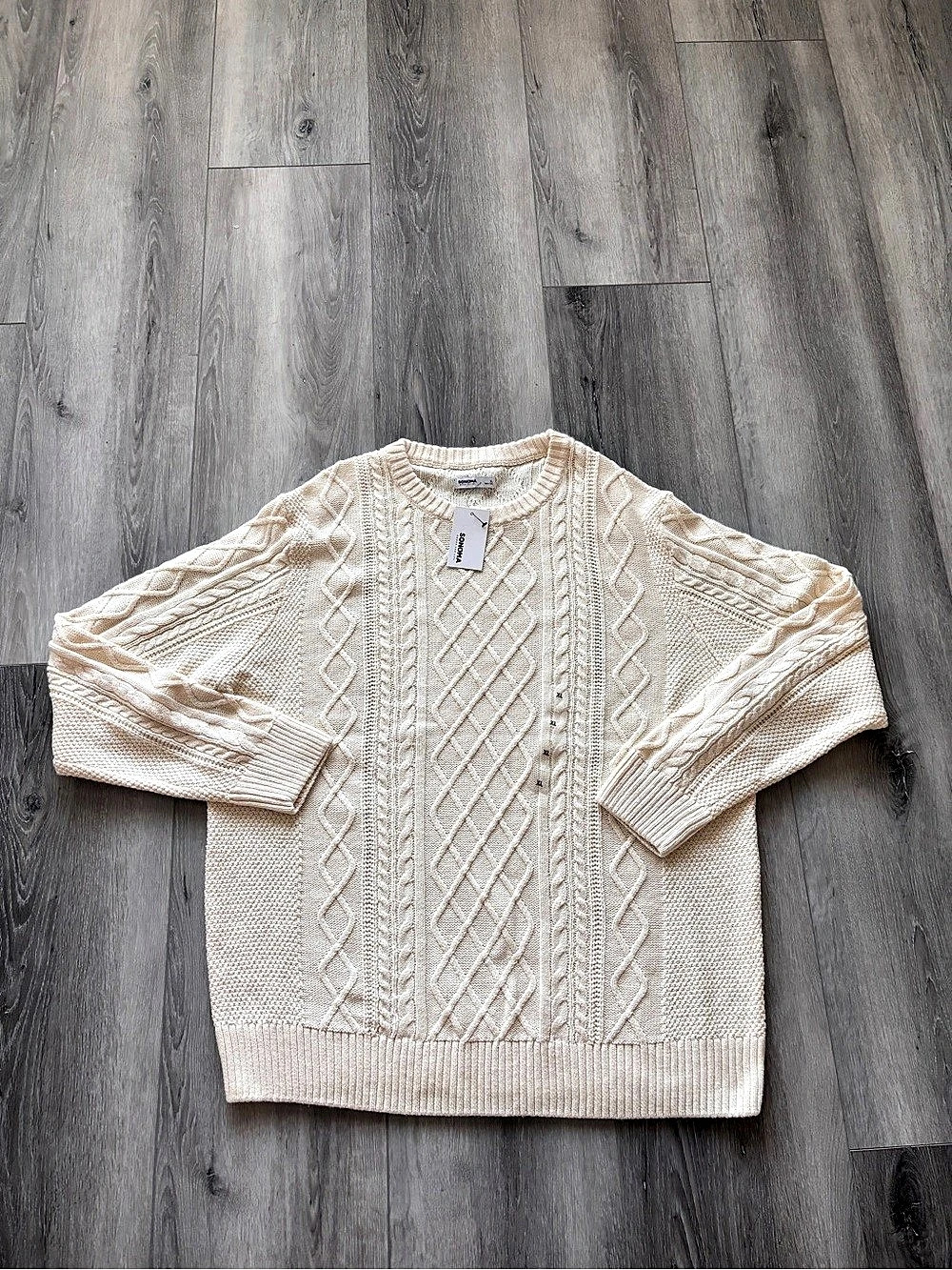 Sonoma Men’s cable-knit Sweater textured diamond pattern Crew Neck Size- XL NWT